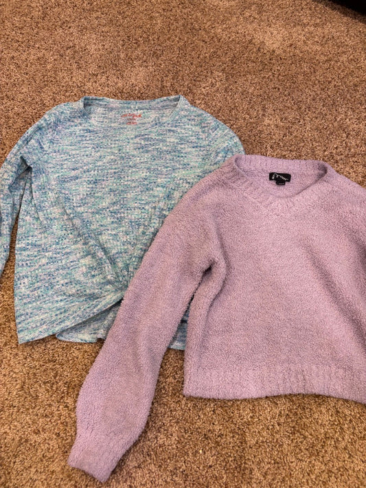 #47, girls size 6 cat and jack, art class