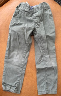 #51 Oshkosh Boys Green  Pull On Dress Pants Size 3T EUC