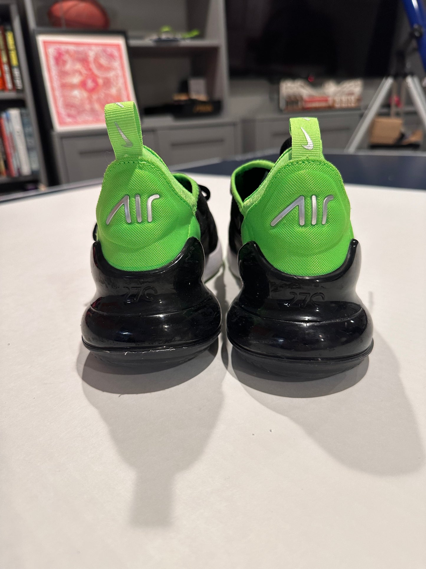 Nike Boys Air Max green and black size 7