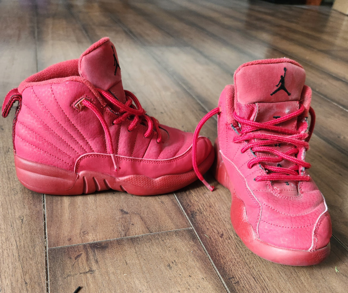 Seller #121 Red Boys Nike shoes size 1Y