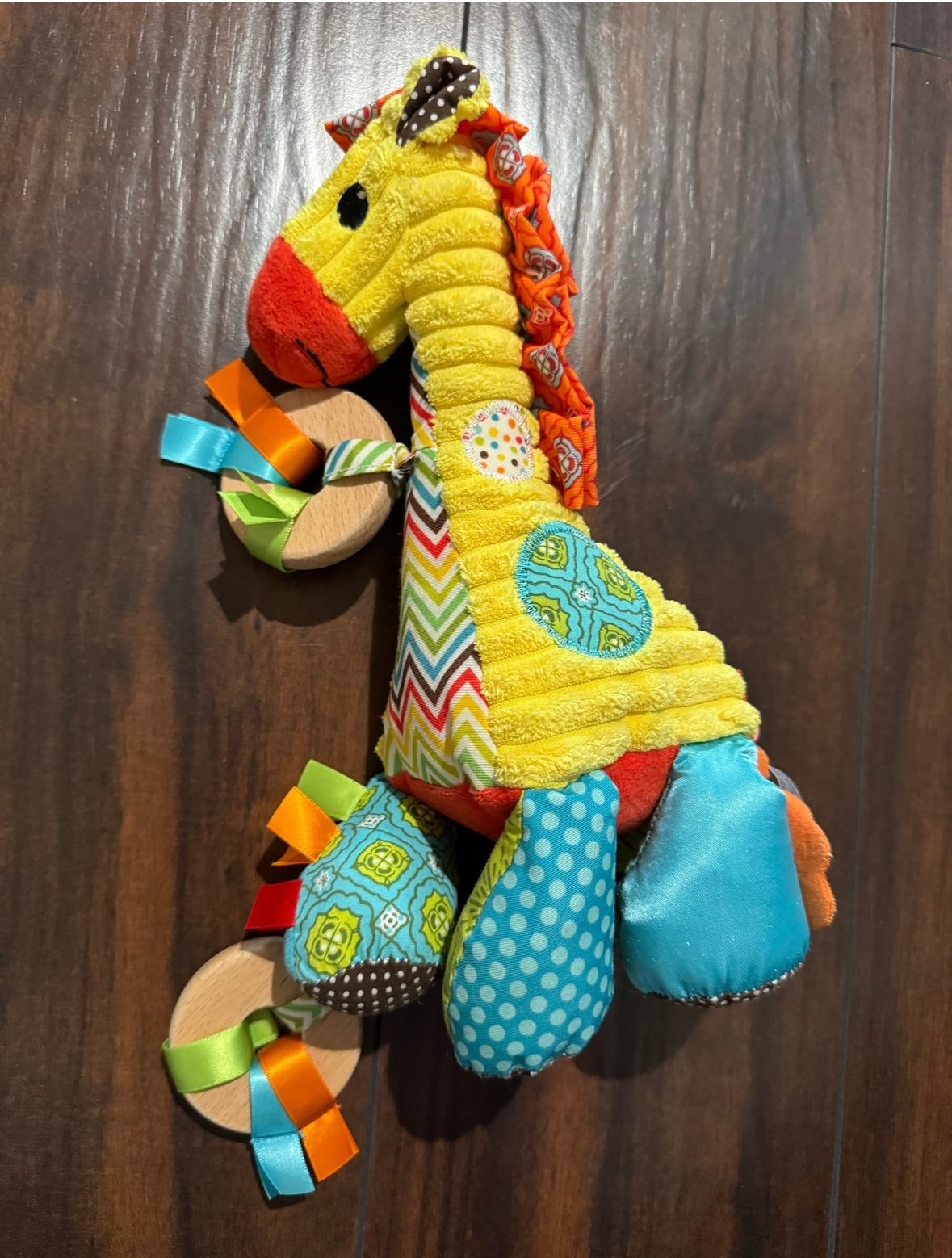 #34 giraffe baby toy