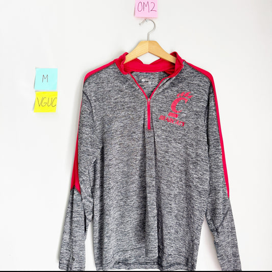 Seller 196 UC pullover quarter zip M