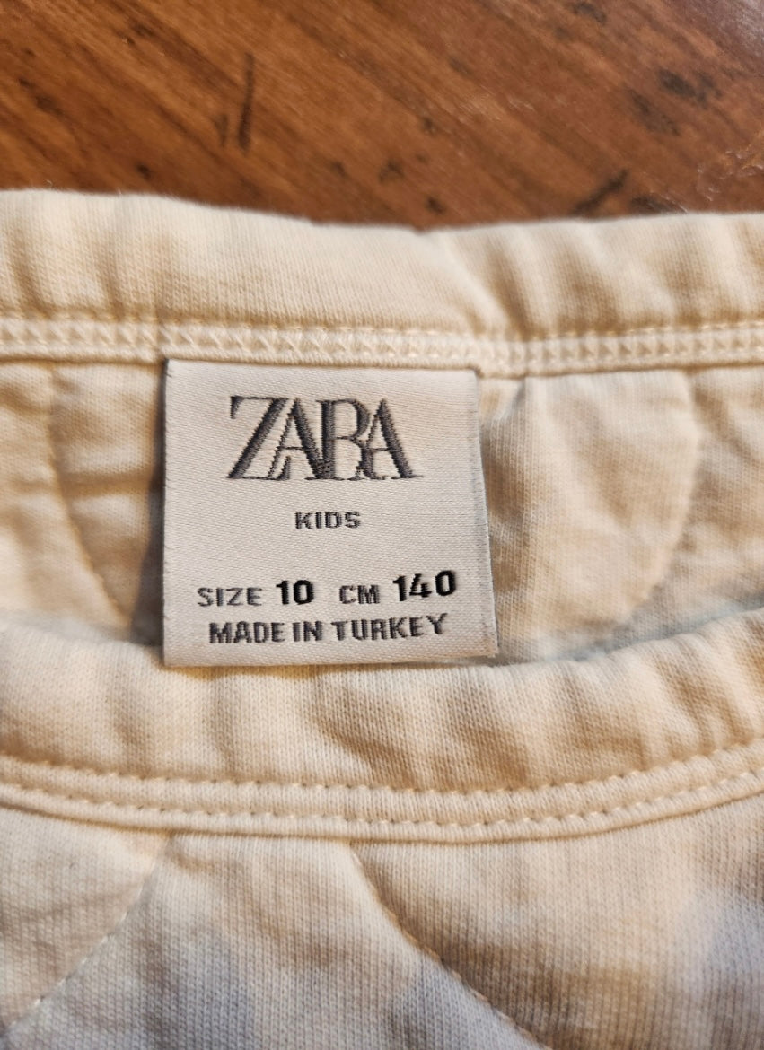 Seller #121 Girls Zara sweatshirt size 10