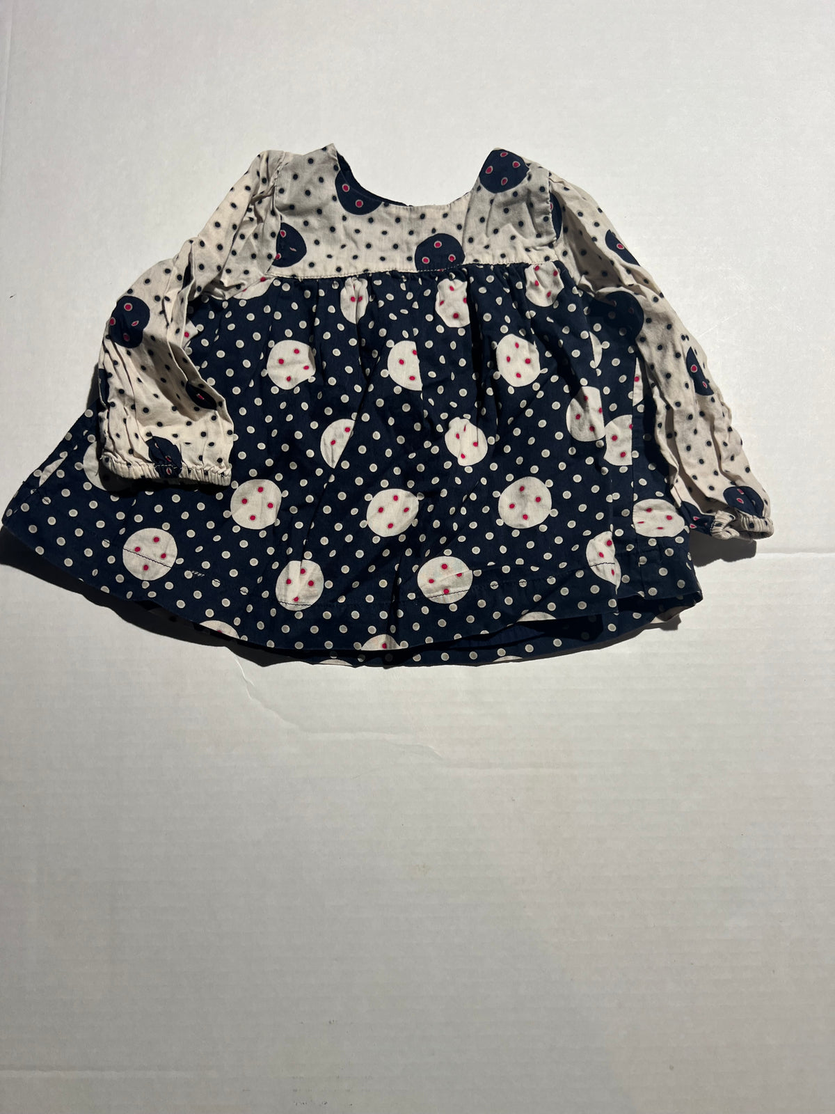 #95 Girls 12mo Baby Gap Top