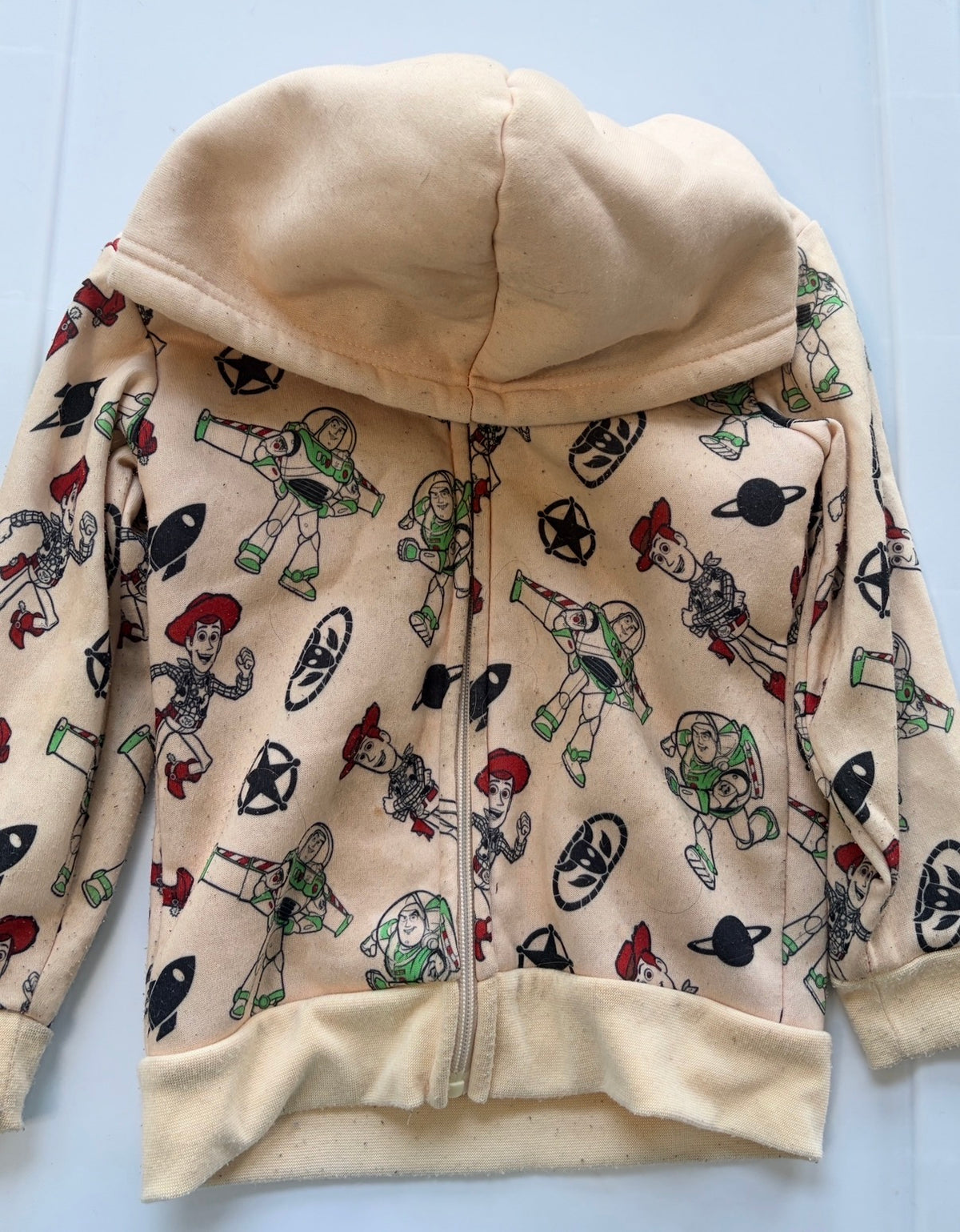 #35 boys size 4 Toy Story sweatshirt