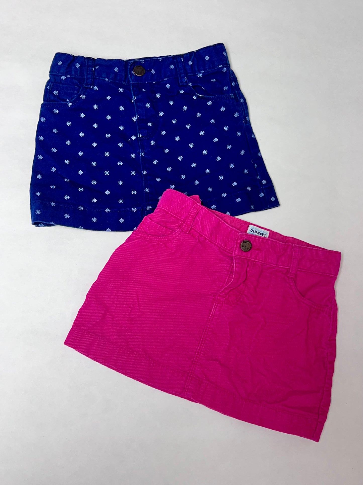 3T girls Old Navy mini skirt bundle: hot pink corduroy and navy with flowers. EUC.