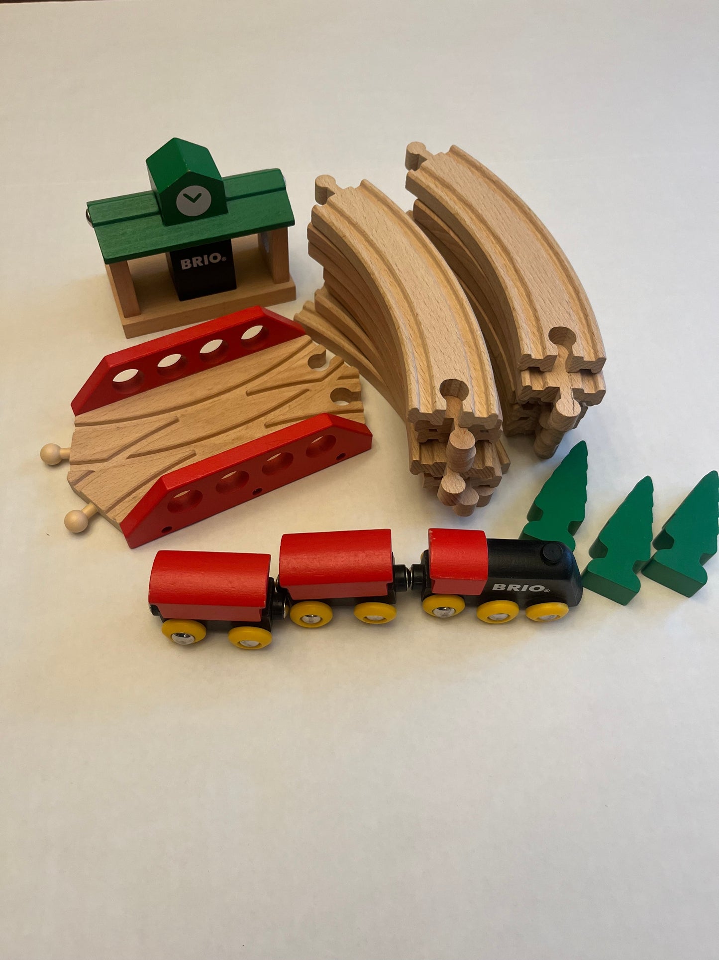 Seller 148 VGUC Brio Figure Eight Train Set. Retails for $80 on Amazon. REDUCED!