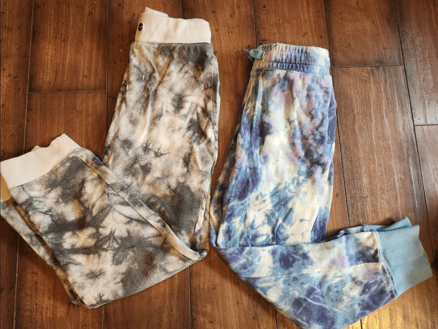 Seller #121 Girls Medium 8 sweatpants (2)