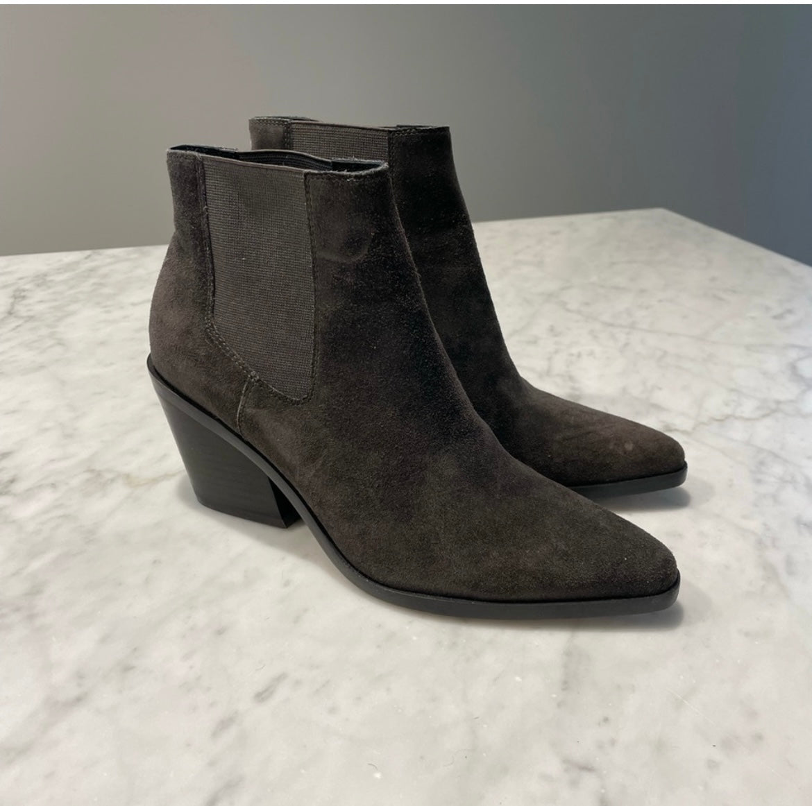 #52 - rag & bone Razor Chelsea Bootie, Women's, Size 8, Like New