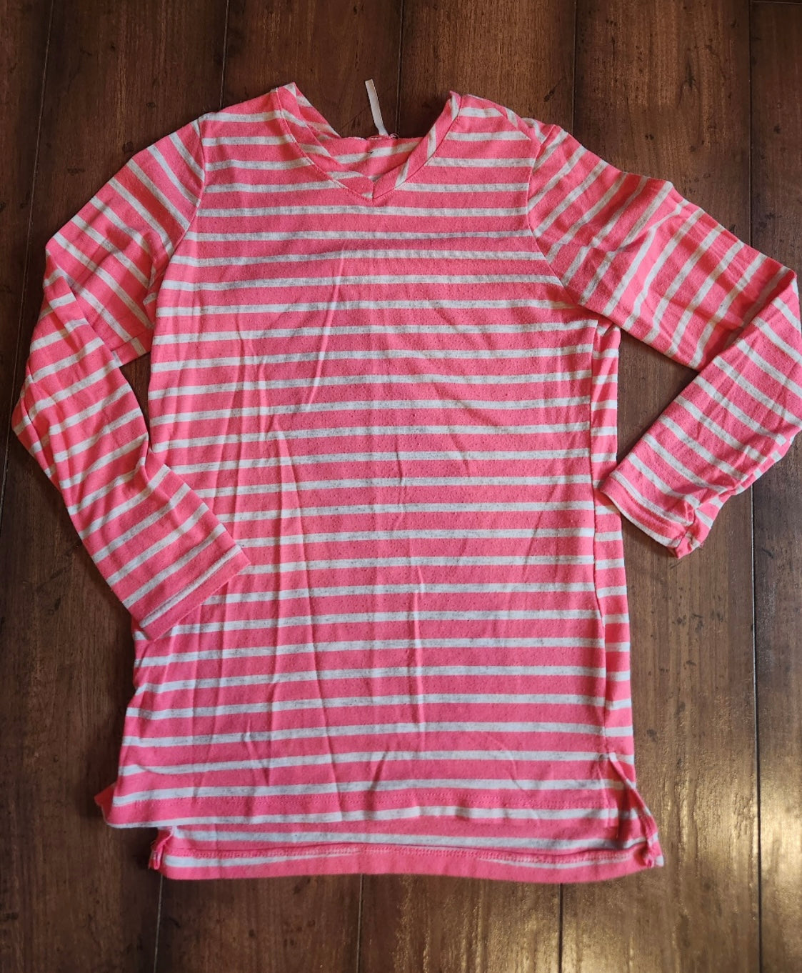 Seller #121 Girls long tunic shirt size Large