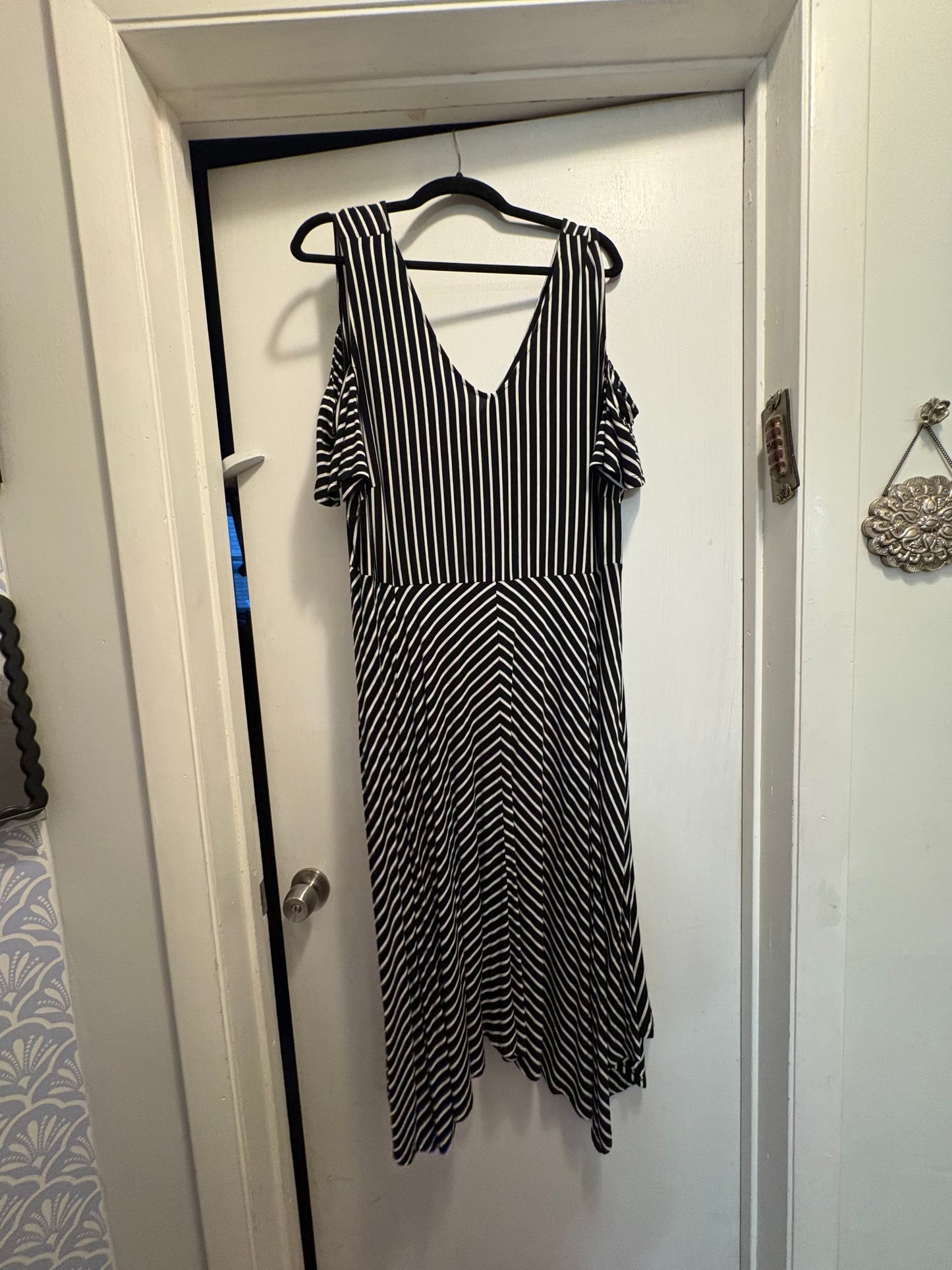 #35 Reduced Lane Bryant Stripped Dress 22/24