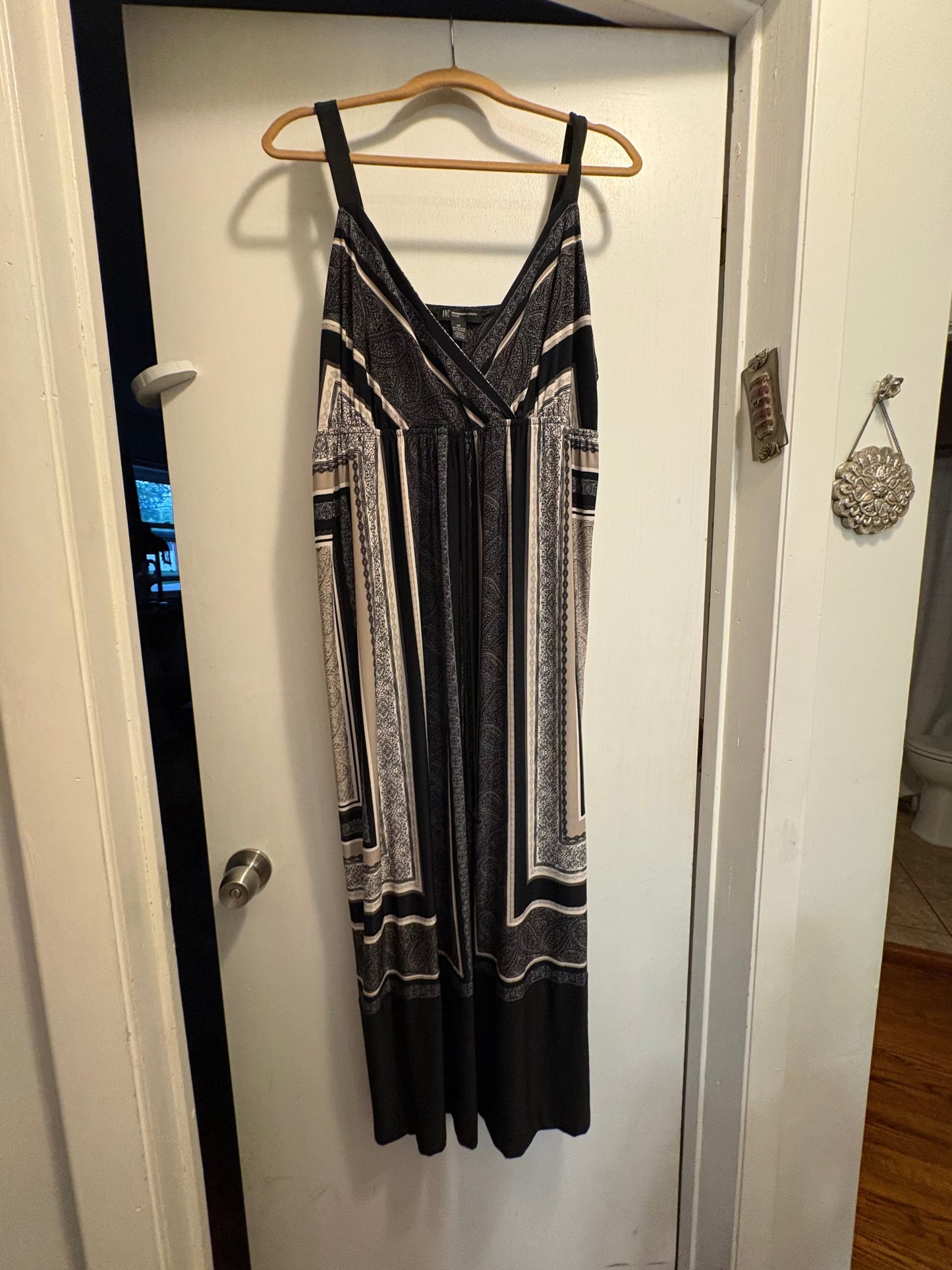 #35 Reduced INC Black White and Taupe Dress 2x