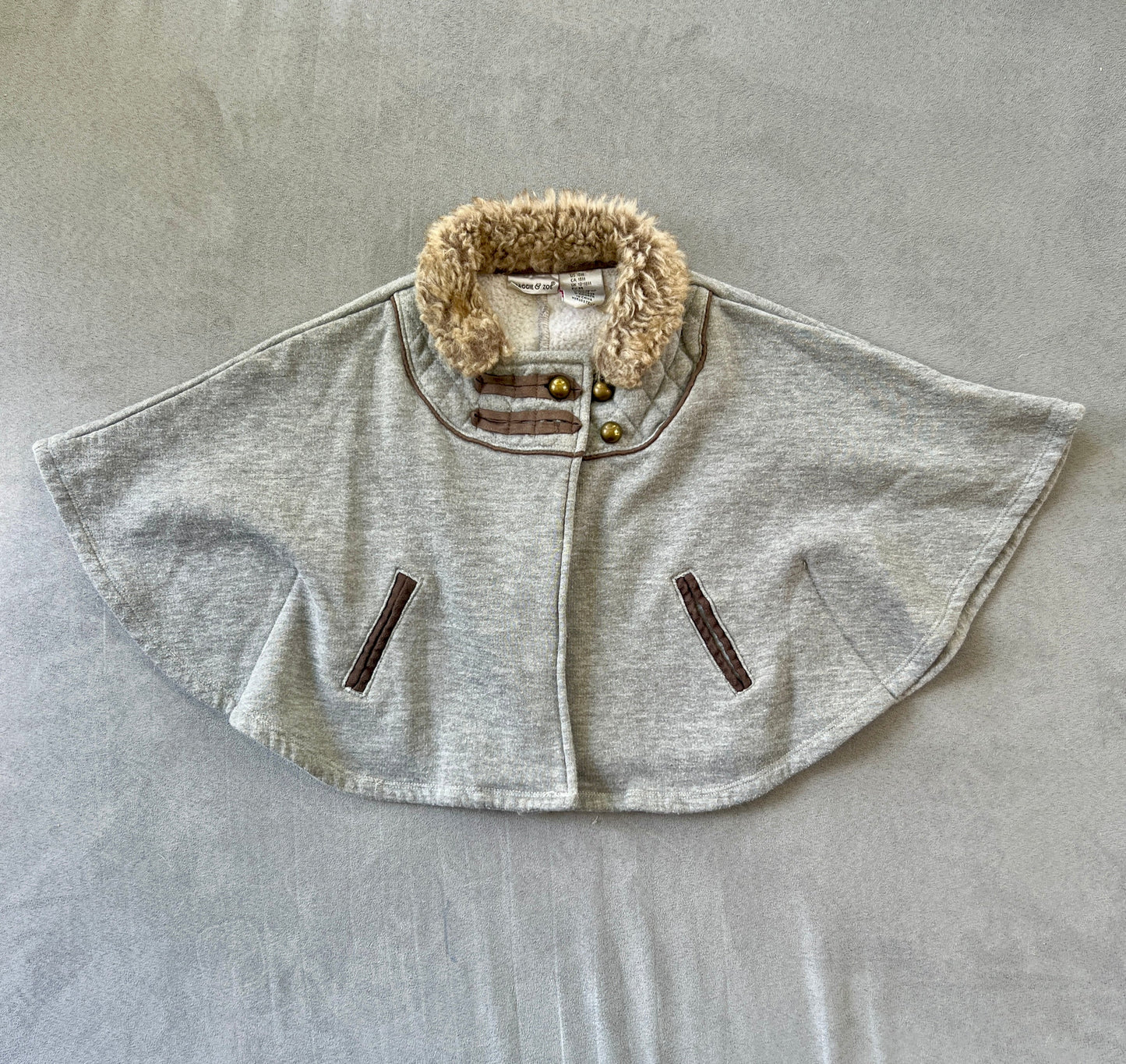 REDUCED #154 18mo Maggie&Zoe cape