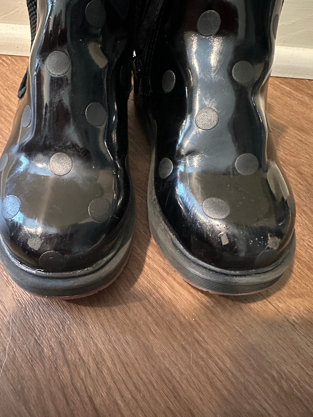 #24 size 6 Zara Minnie Mouse boots size 22E