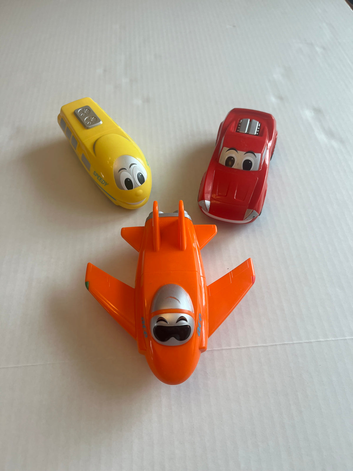 Seller 118 VGUC Lakeshore Learning Mix and Match Magnetic Vehicles
