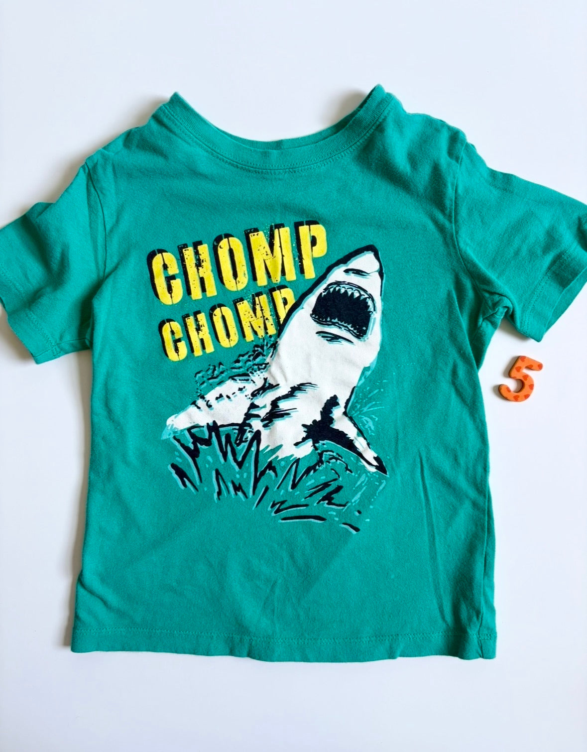 Seller 40 REDUCED Osh Kosh Shark Shirt Boys 5