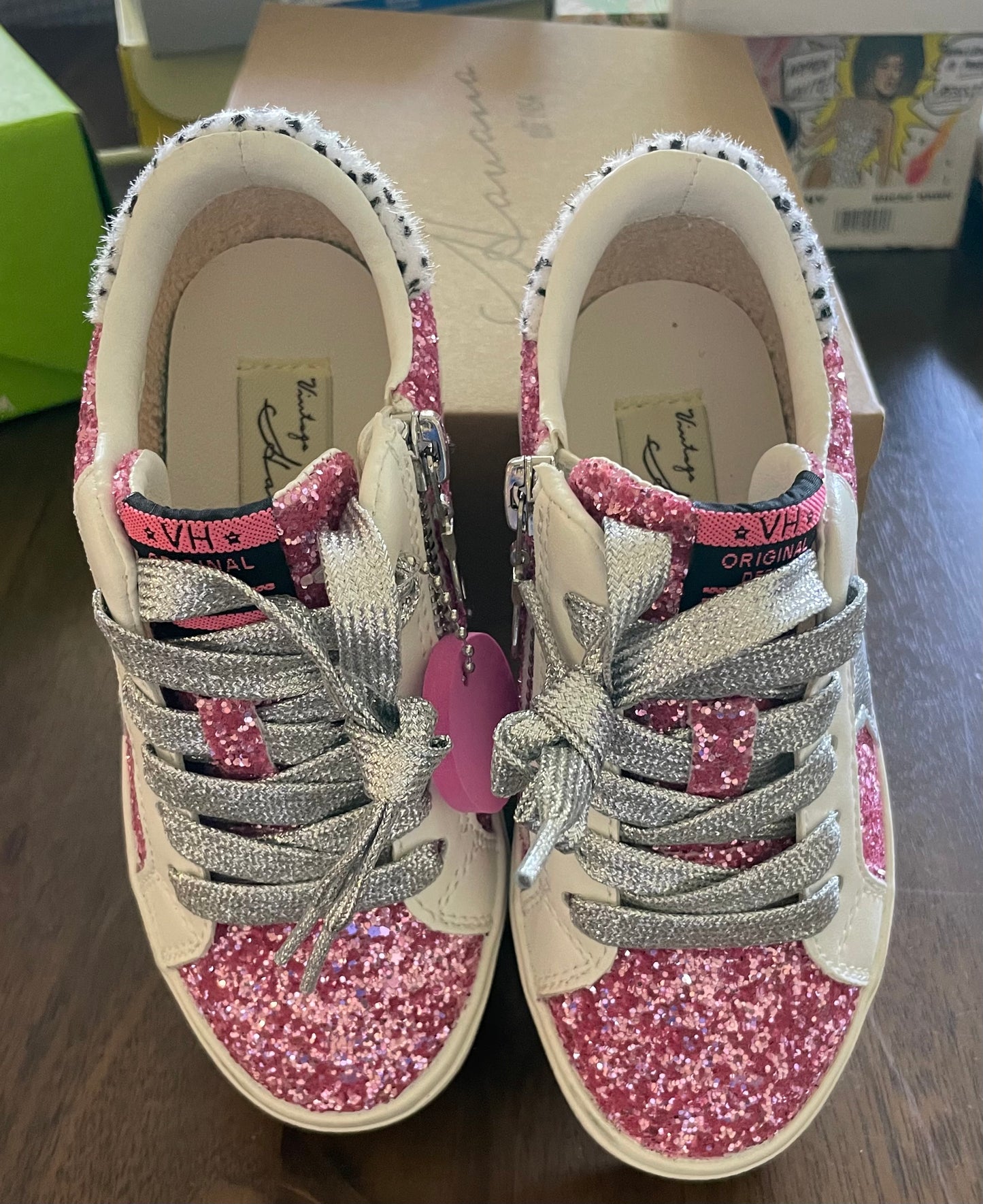 #52 - Vintage Havana Kids' River Pink Glitter Sneaker, Girl's Toddler Sneaker 11M, NIB