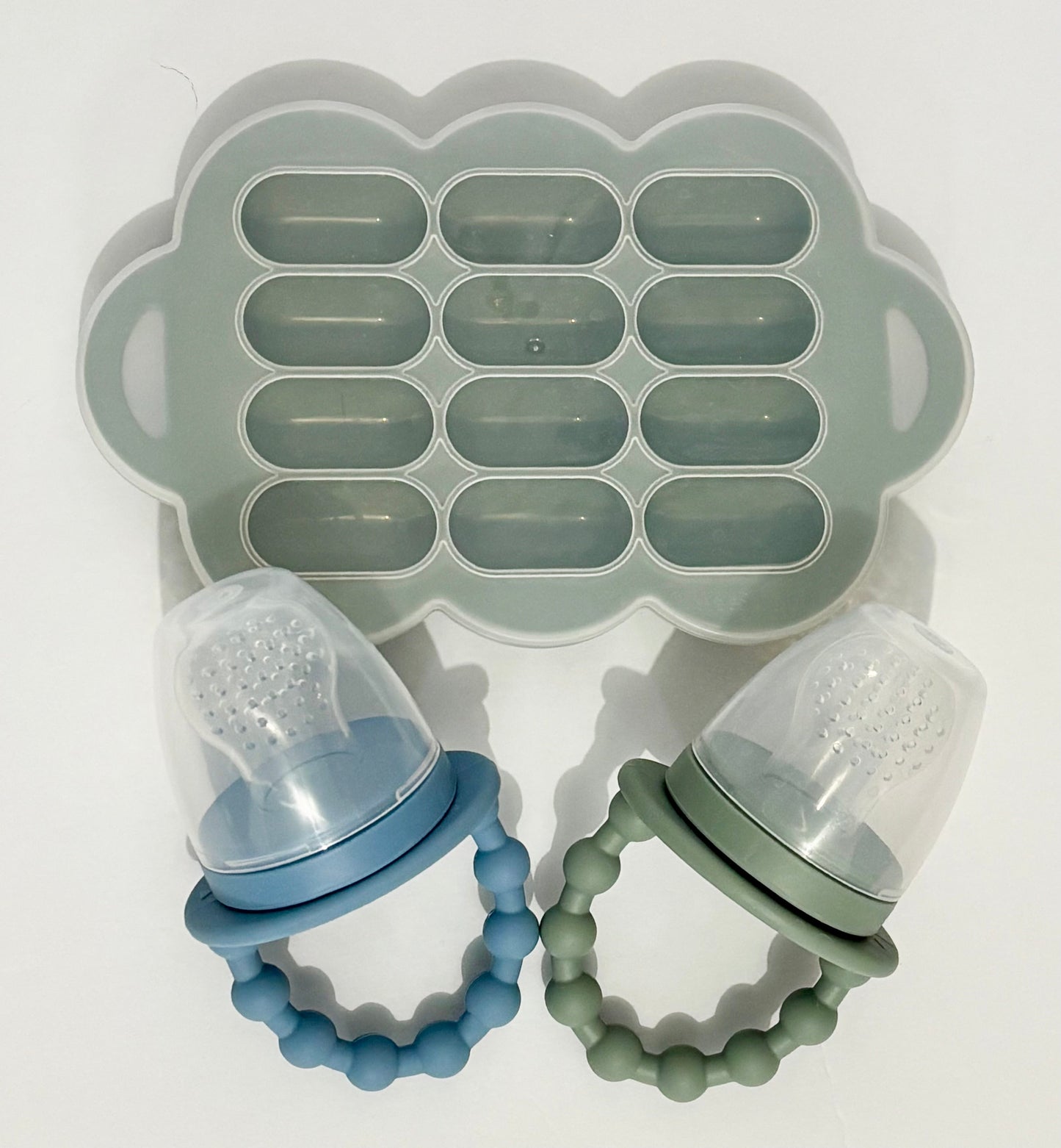 #132 - REDUCED- WeeSprout: Baby Food Feeder Set - 2 Silicone Feeders & Reusable Freezer Tray with Lid
