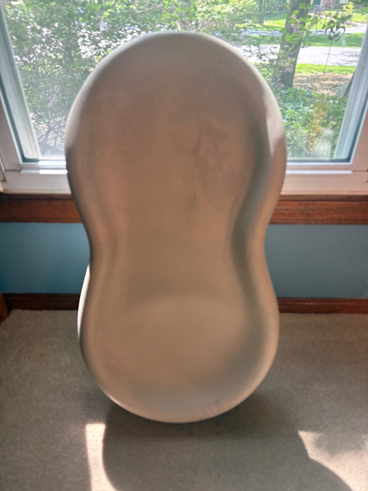#35 REDUCED Keekaroo Peanut Changer Baby
