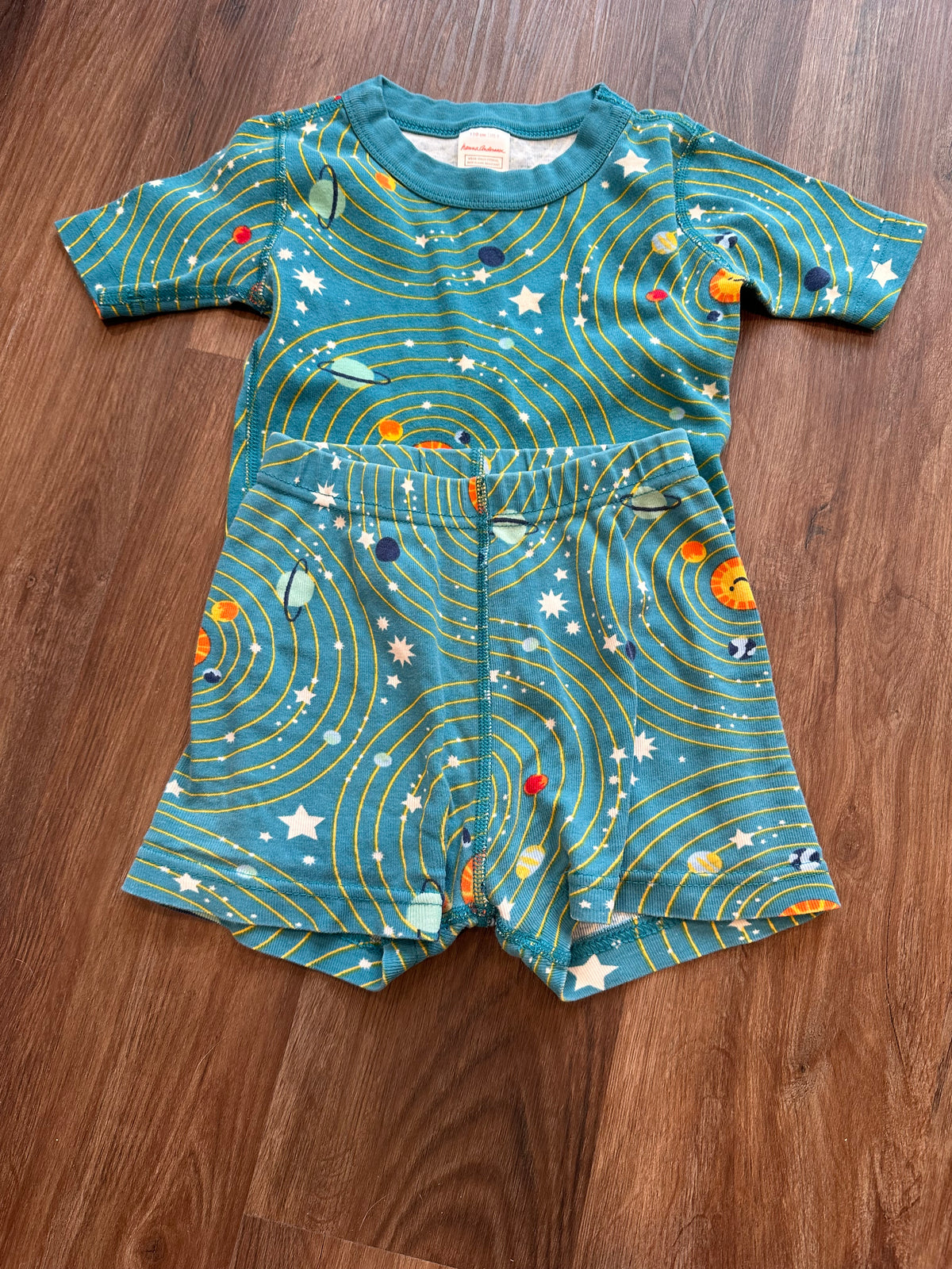 #24 size 5 Hanna Andersson pajamas