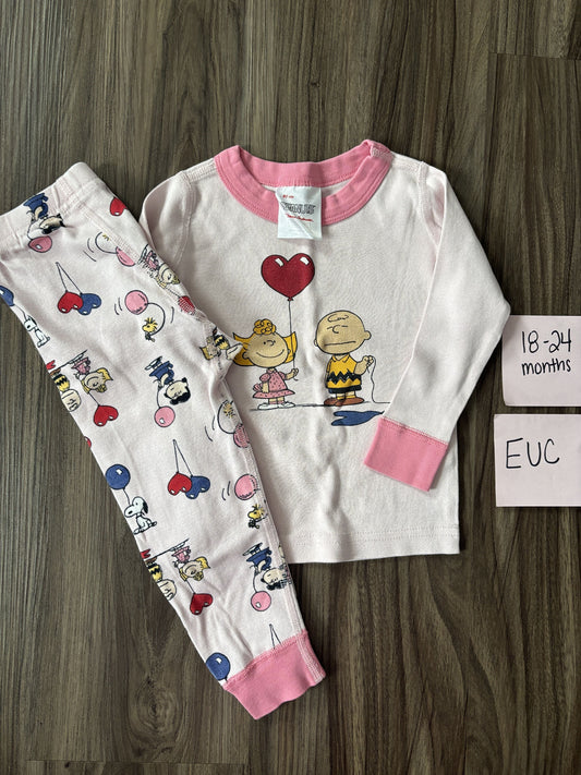 #77 - 18-24 Mo - EUC Hanna Andersson - Charlie Brown Hear Balloon PJs