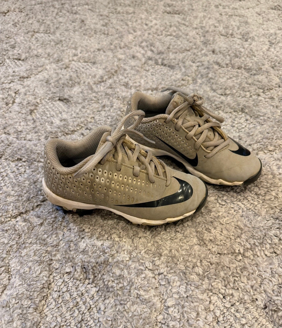 16 - Nike Cleats - Little Kid 12