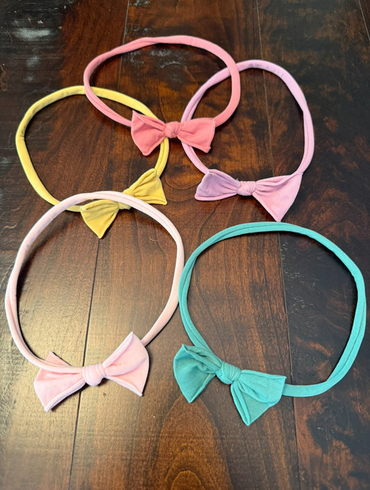 #83 Lot 1 Infant Bow Headbands