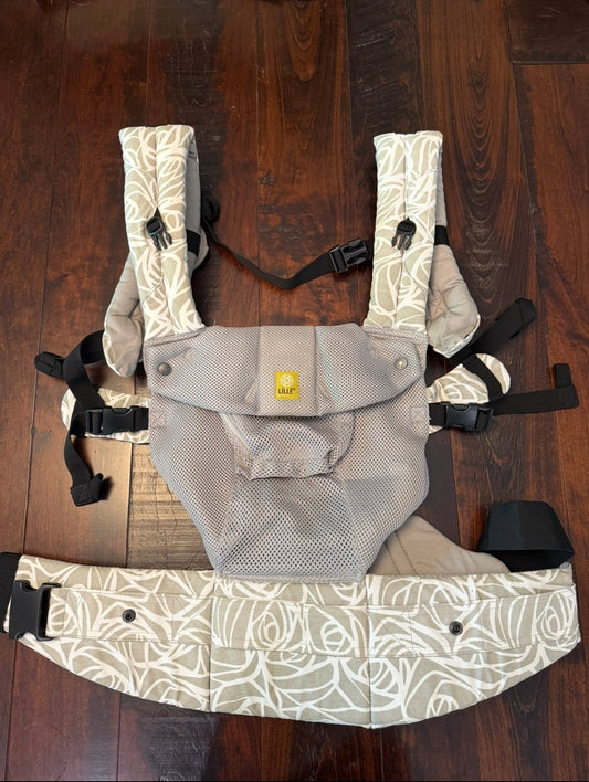 #83 Lillebaby Complete All Seasons Infant and Toddler Carrier