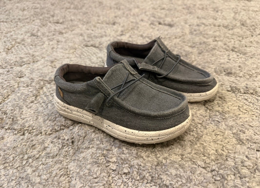 16 - LAMO Slip on Shoes - Little Kid 12