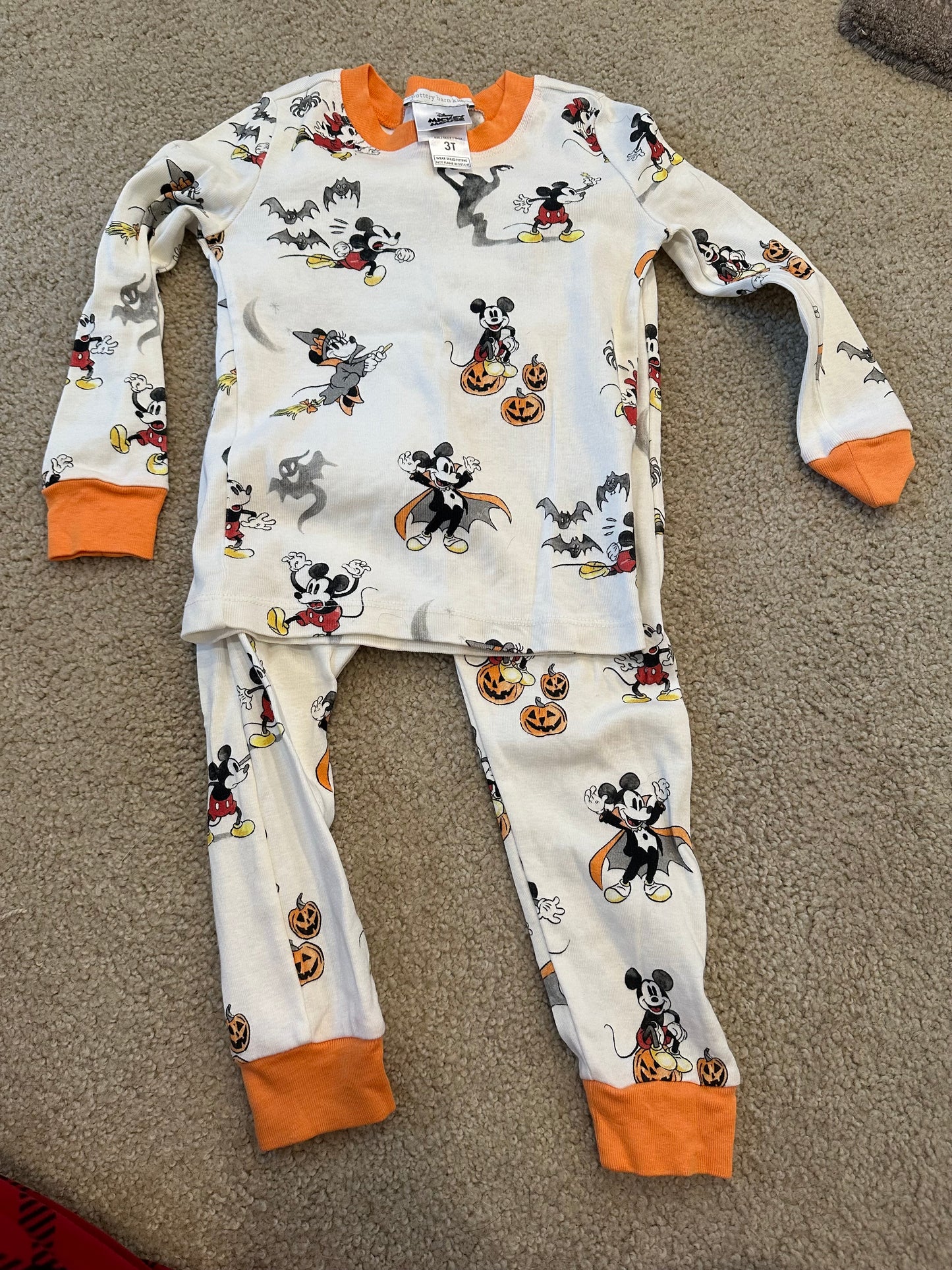 #57 Potterybarn kids pajamas 3t