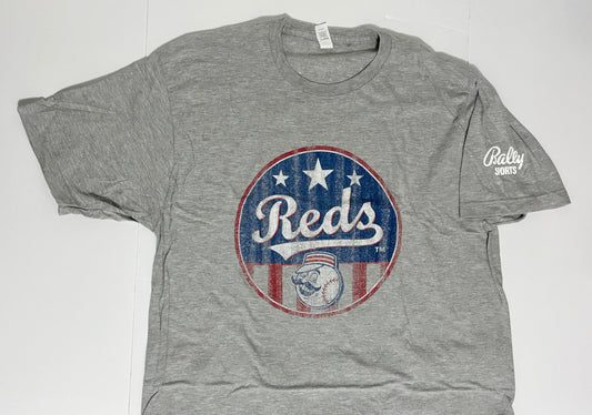 #132 - REDUCED- Cincinnati Reds: Vintage-Style Logo T-Shirt with Mr Redlegs in Grey Washout, Size Unisex XL