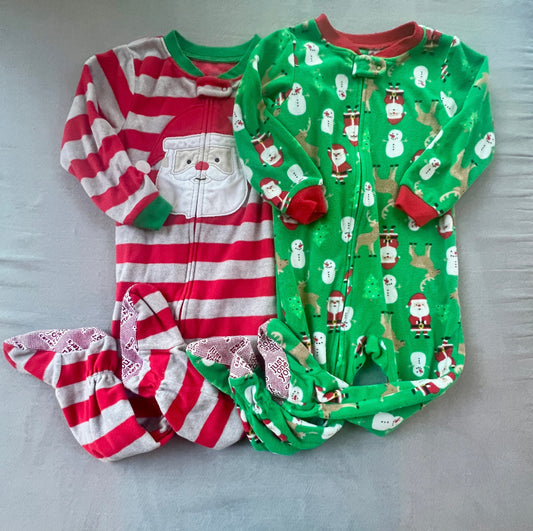 #154 2T Carter's (2) Christmas Fleece footie pjs, VGUC