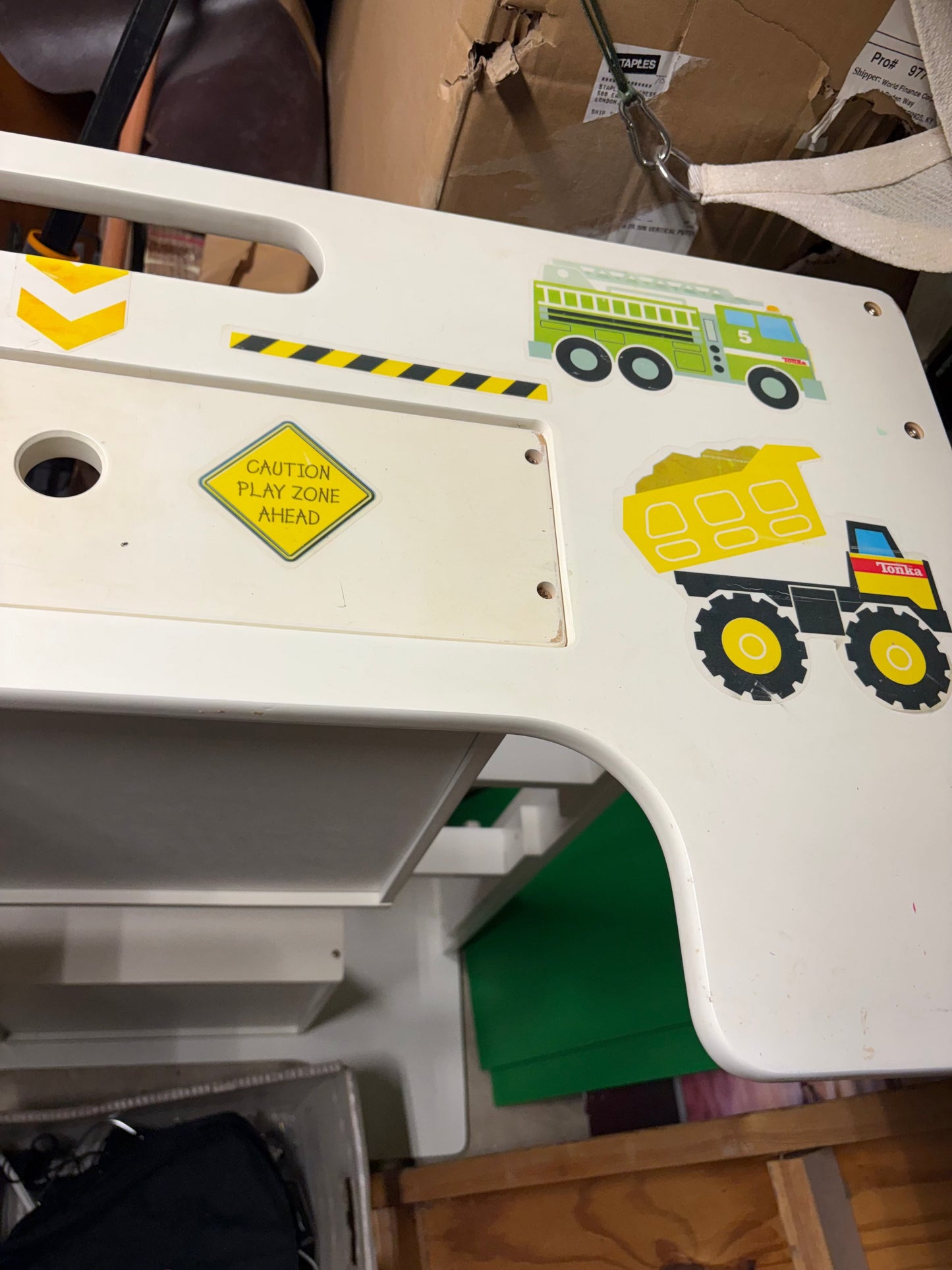 #35 REDUCED Melissa and Doug/Brio Train Table with Tracks and Trains