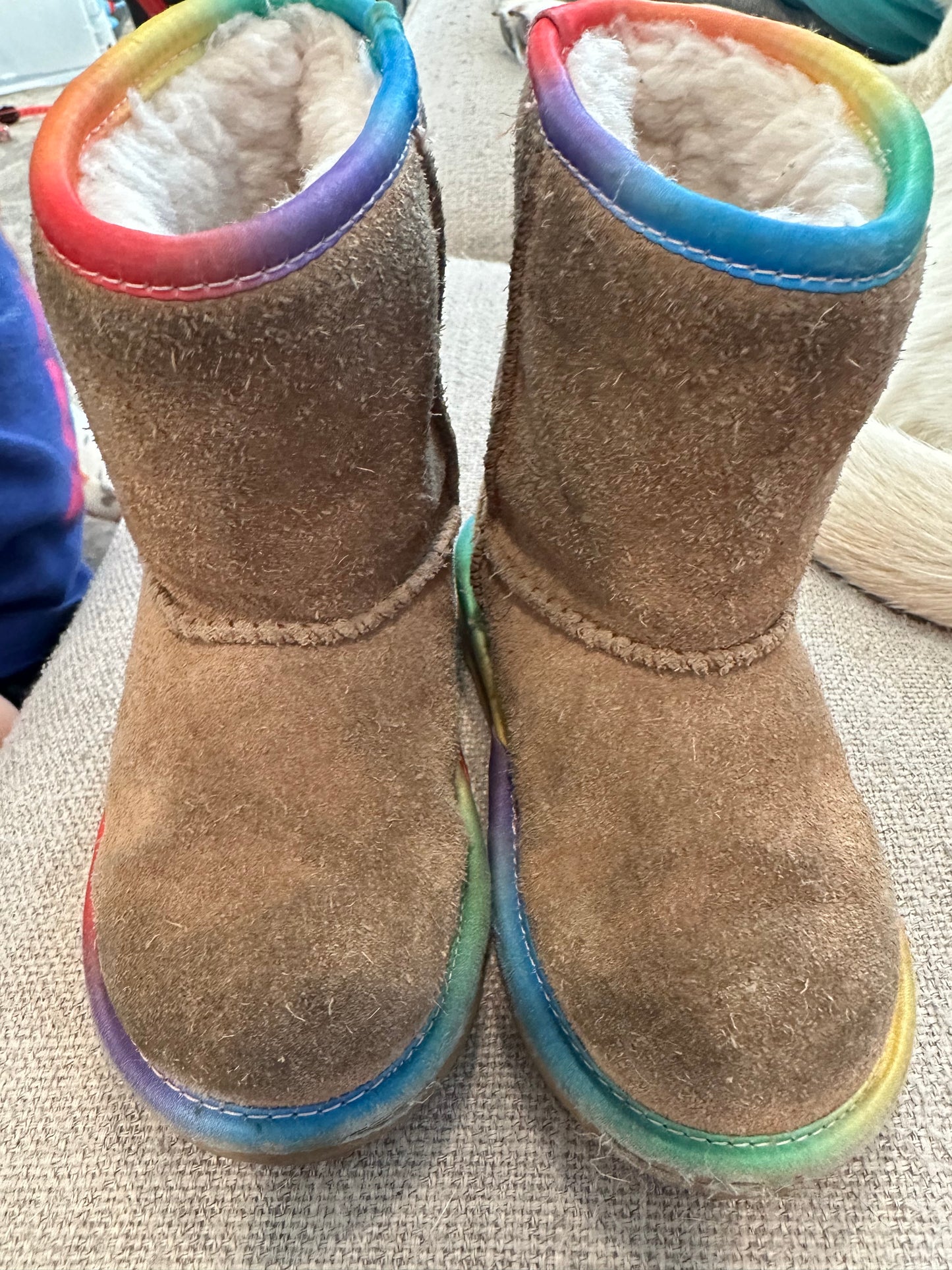 #57 Uggs size 8c