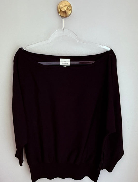 Seller 156_Tuckernuck Women's Black Knit off shoulder top in Black size L