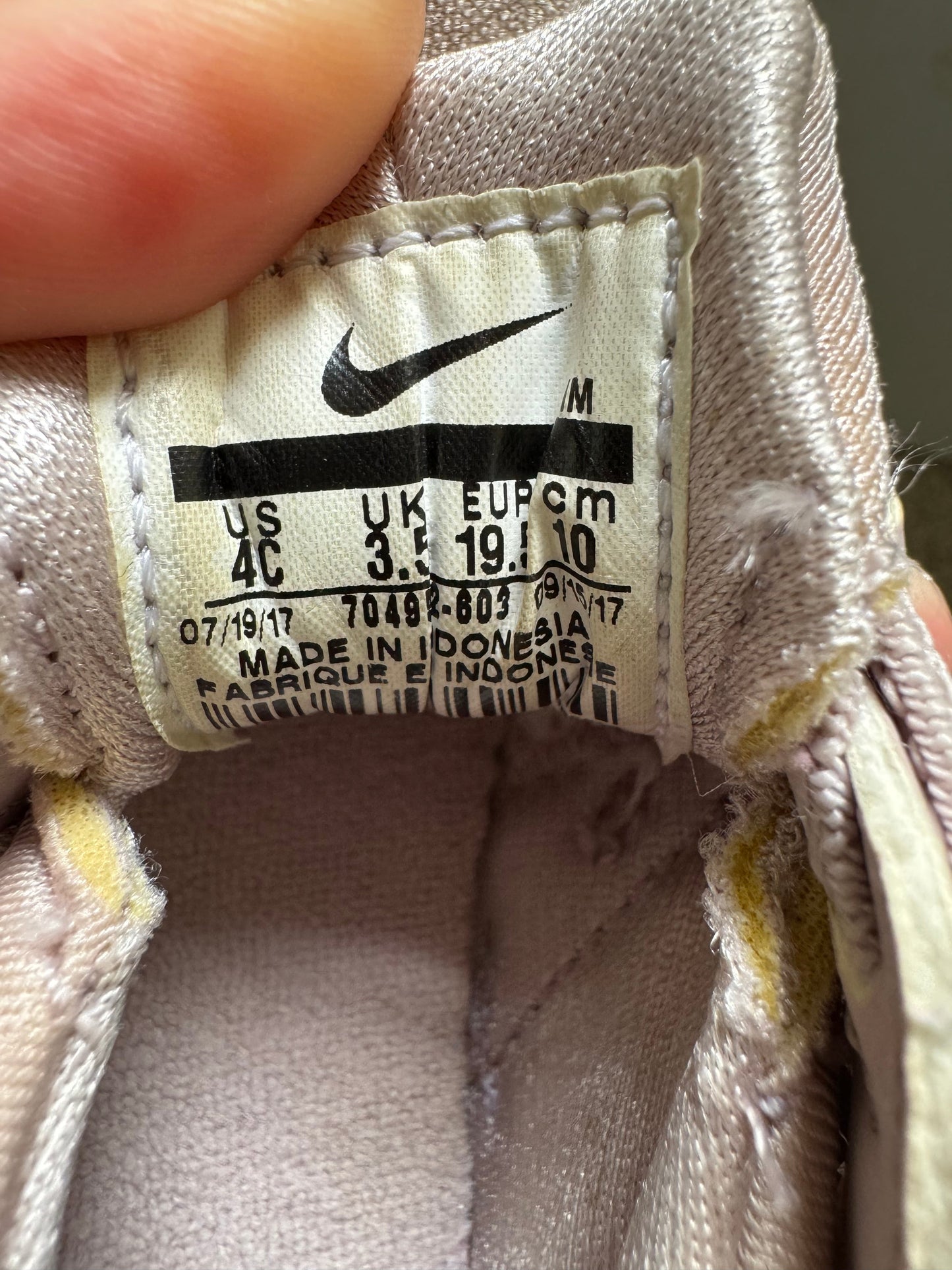 Seller #127 Nike Huarache Baby Shoes, Girls Size 4C