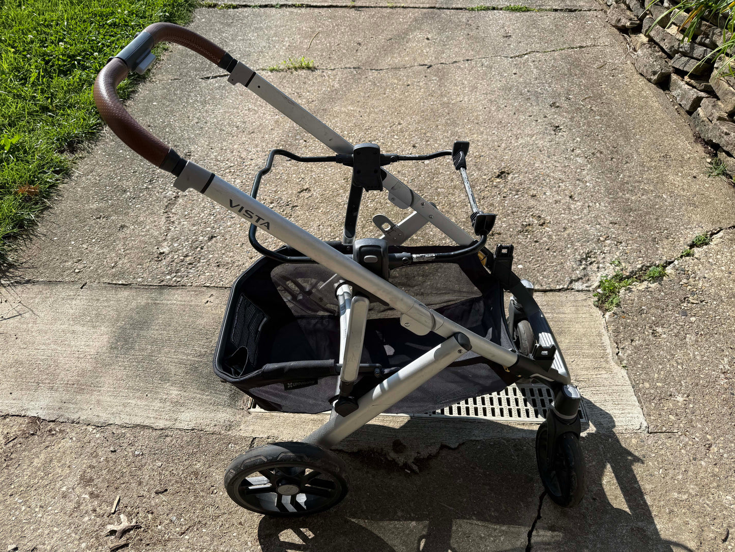 Seller #12 Uppababy Vista V2 with extras