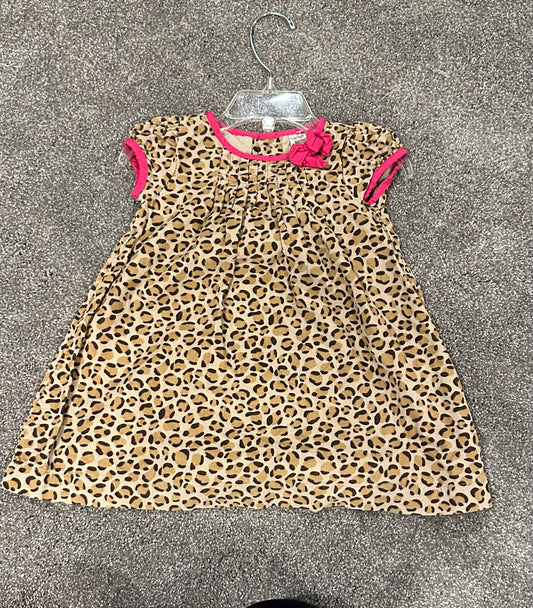 #133 Carters Sz 9 Months Girls Dress