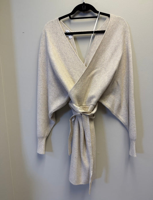 #17 Women’s Gianni Bini Cream/ Oatmeal Color Long Sleeve V-neck dress  Size M