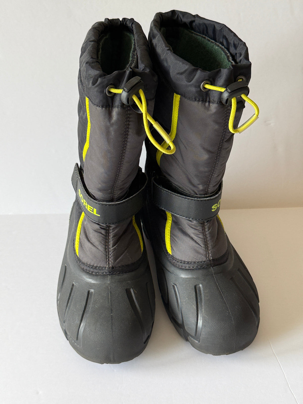 Seller 156_Sorel Winter Boot boys size 5
