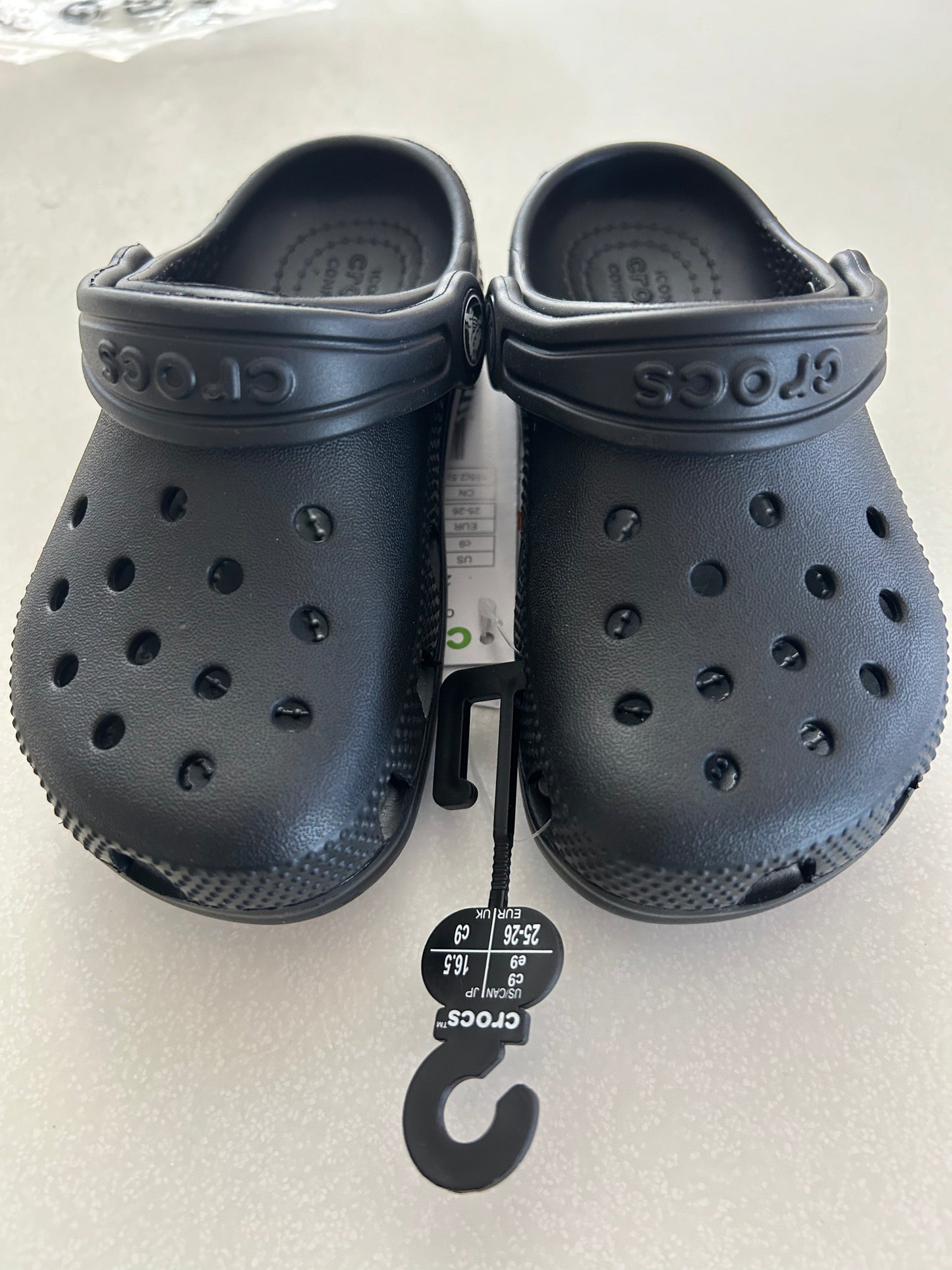 Crocs Boys Black Shoes - NWT - Size 9