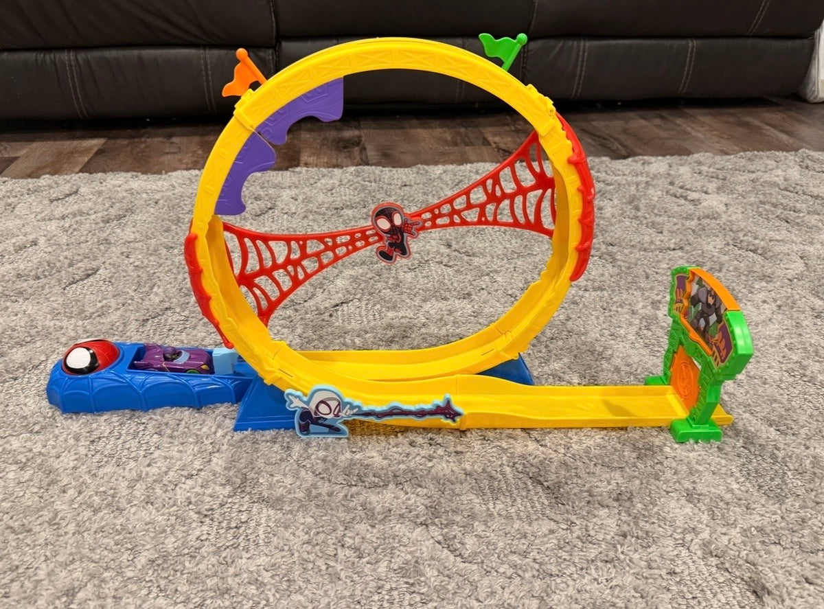 16 - Spiderman Super Loop Track Set