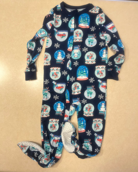 #200 Member's Mark Snowglobe Holiday Pajamas Size 24 (2 of 2)