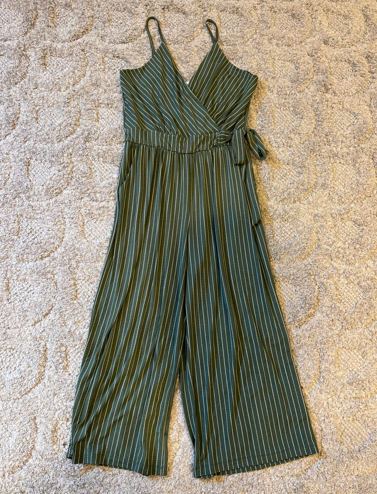 16 - Stitch Fix Kaileigh Romper - Large