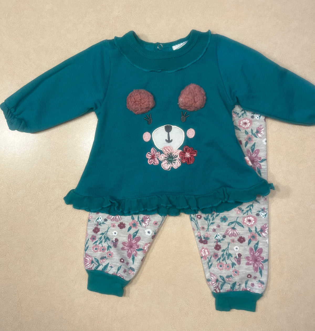 #200 Millie & Myles Bear Sweatsuit Girls 12m