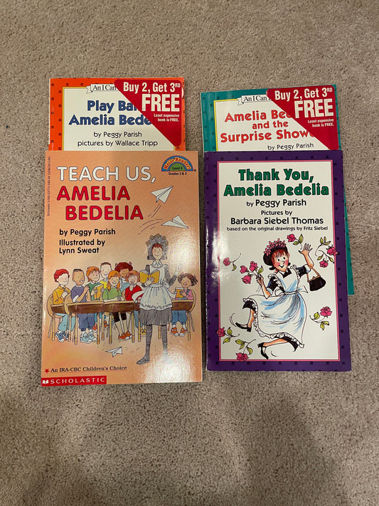 Amelia Bedelia Book Bundle