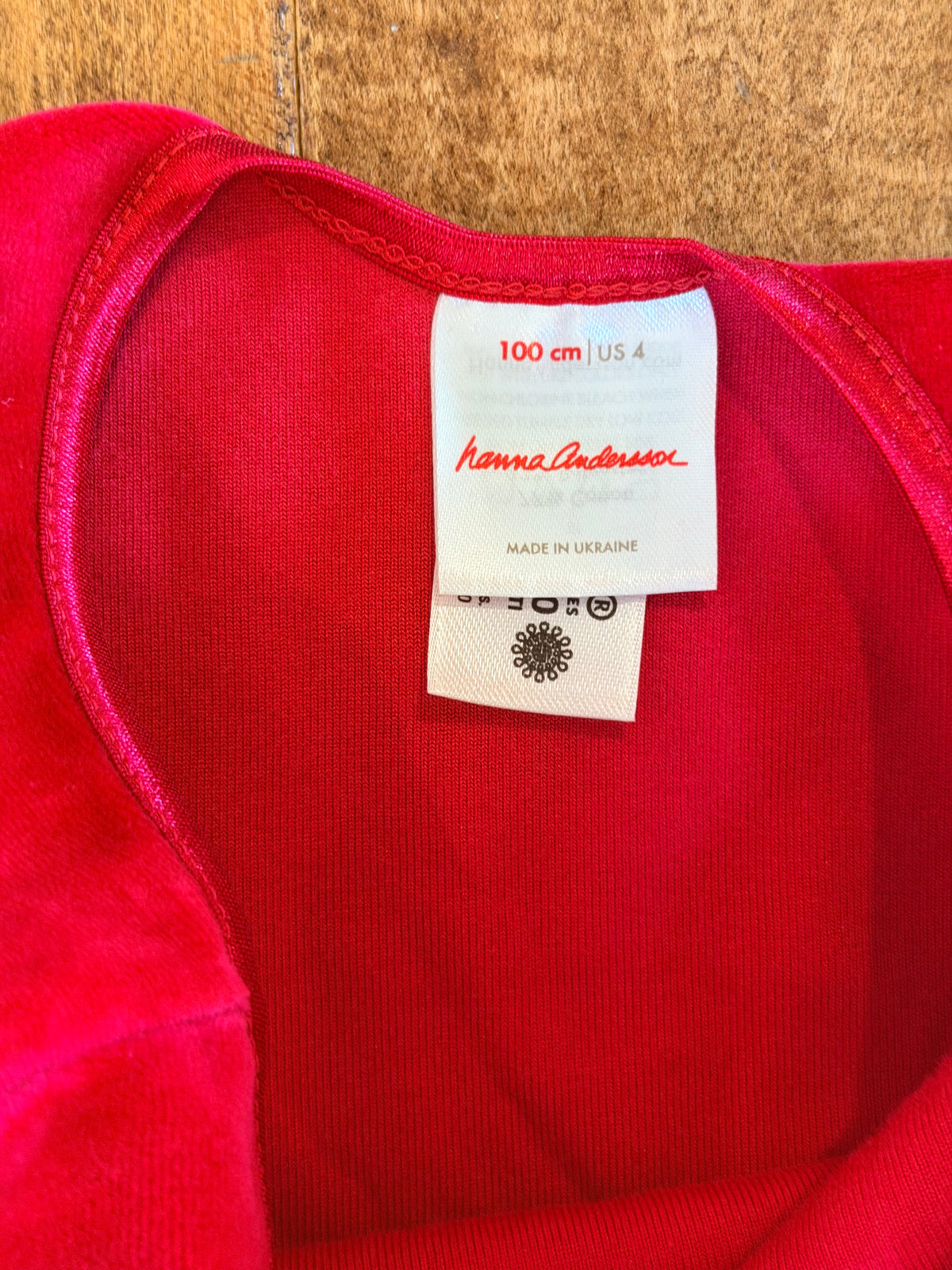 #99 girls Hanna Andersson red velvet twirl dress size 4