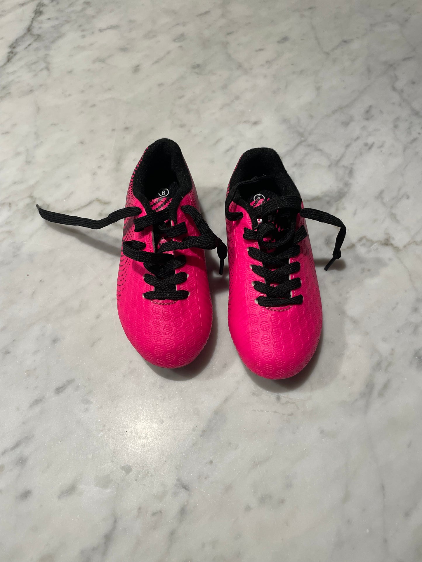 #52 - Vizari Girl's Soccer Cleats -  Like New - Size 9 Toddler