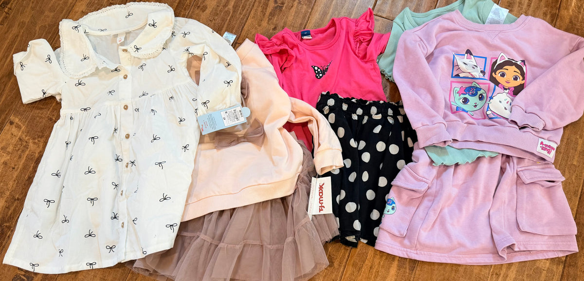 #99 girls shirt and skirt bundle size 4