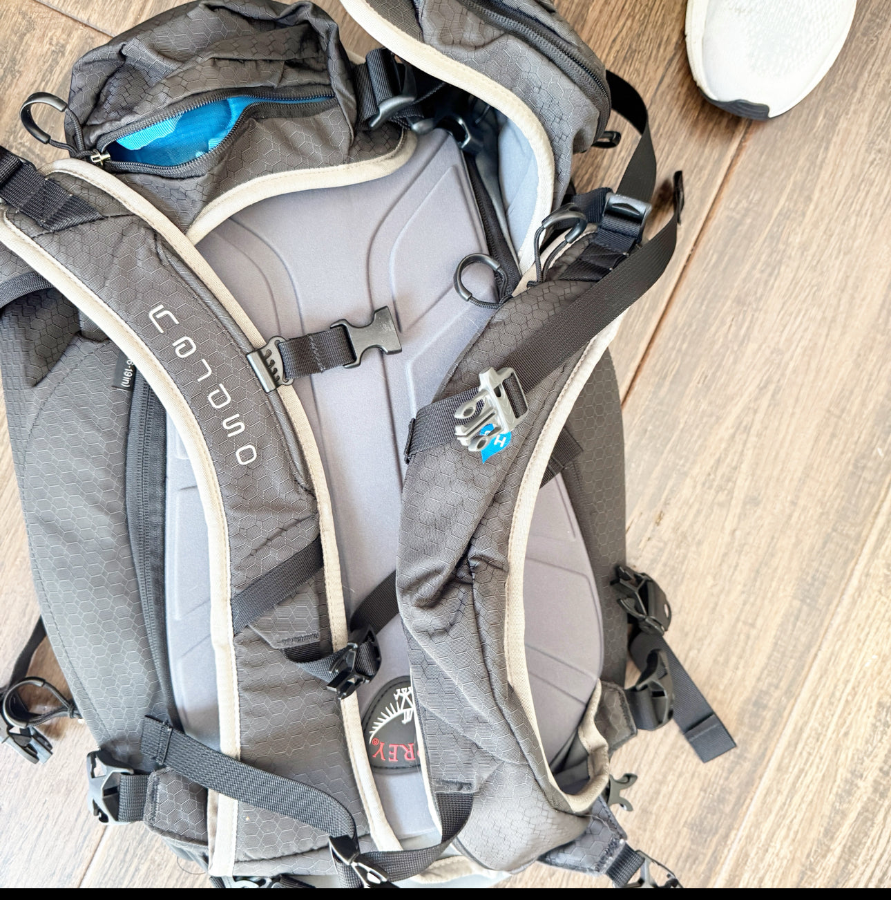 Seller 196 Osprey hiking backpack S